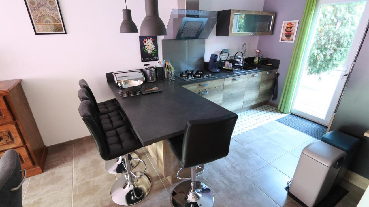 Au 8 De La Garance Villa L'Isle-sur-la-Sorgue Kültér fotó